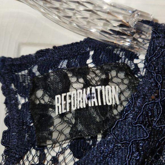 Reformation Marie Top Navy Blue Lace Medium - Picture 4 of 6